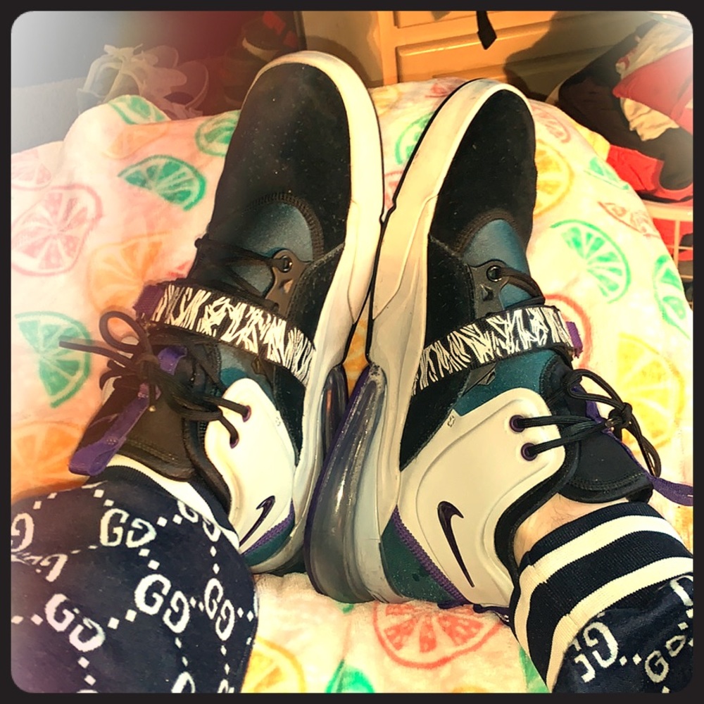 Nike Air Force 270 Size 10